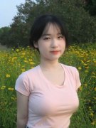把汉子坤坤放正在女人的坤坤